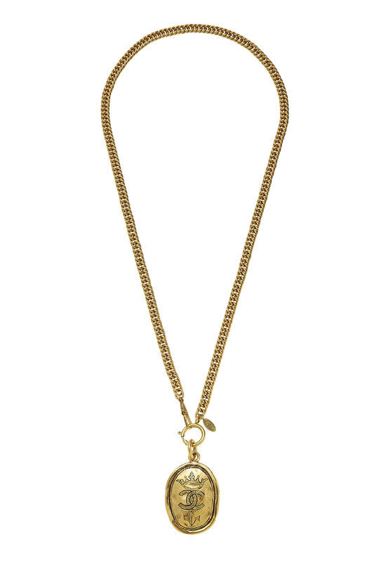 GOLD CUTOUT 'CC' NECKLACE LARGE